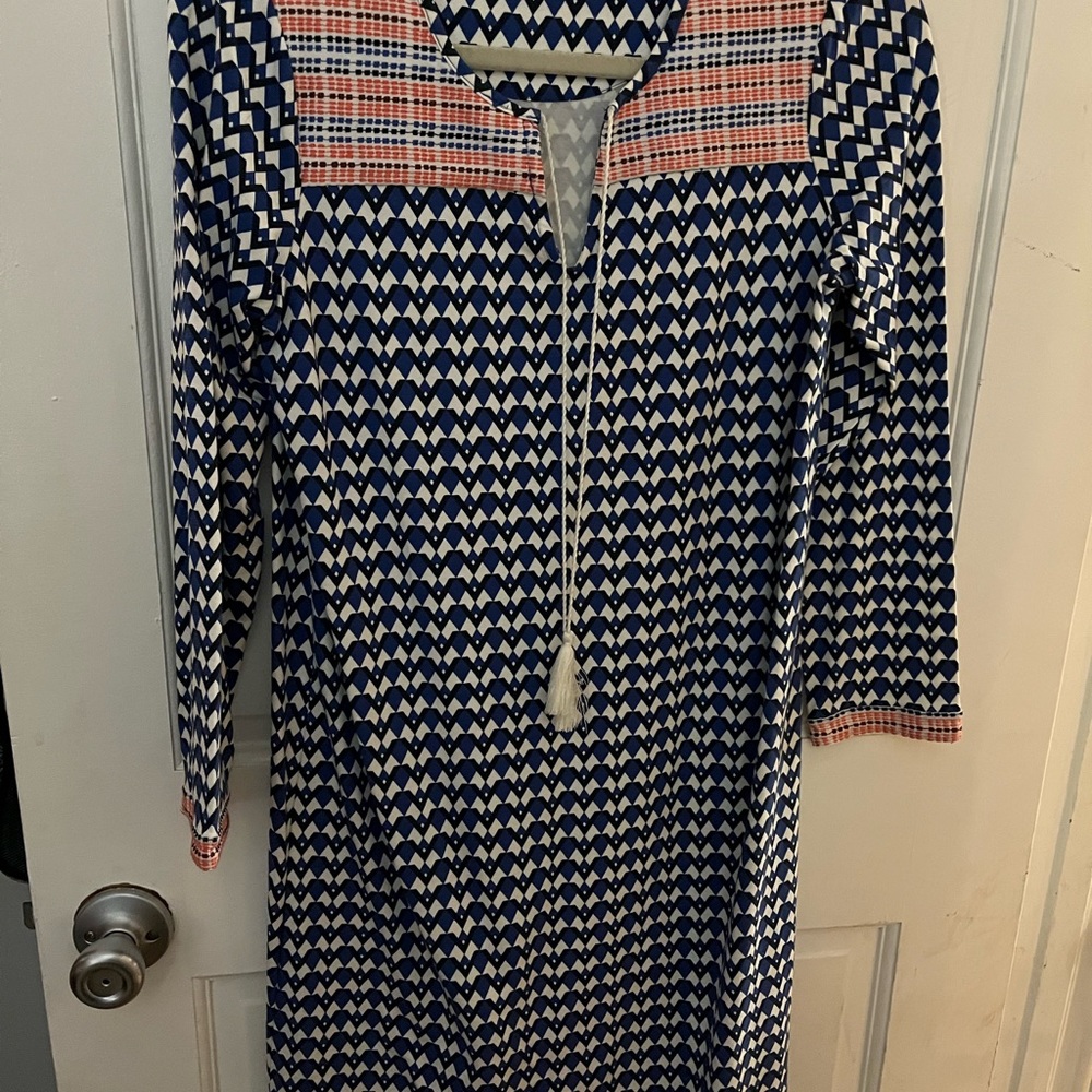 C. Wonder women’s dress size xs